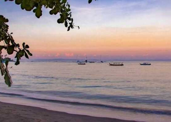 Senggigi Beach, Pesona Eksotis Wisata Pantai di Nusa Tenggara Barat