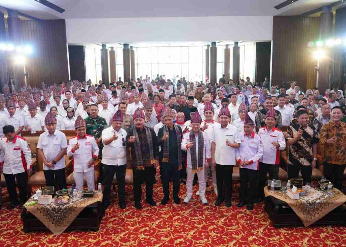 Jamintel Kukuhkan 12.865 Pengurus ABPEDNAS Sumsel, BPD Diminta Bantu Awasi Dana Desa dan Program MBG