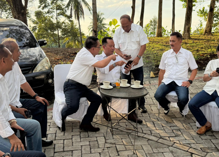 Tetap Jaga Persaudaraan: Kehangatan KSP Dudung Abdurachman di Kediaman RSB di Sulawesi Utara Jadi Sorotan