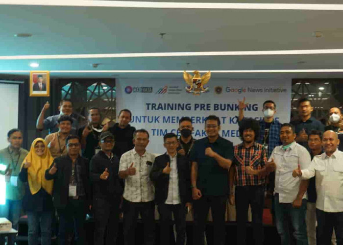 6 Perwakilan AMSI Wilayah di Sumatera Ikuti Training Prebunking di Batam