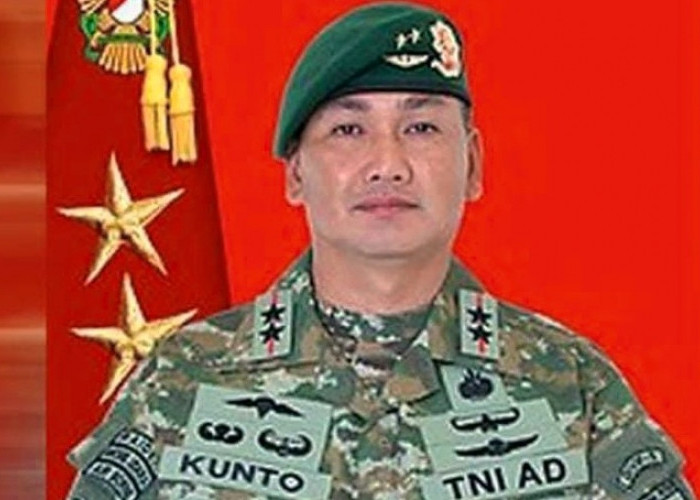 Mutasi Letjen Kunto Anak Tr Sutrisno: Mantan Presiden Jokowi Tegaskan Tidak Pernah Cawe-cawe