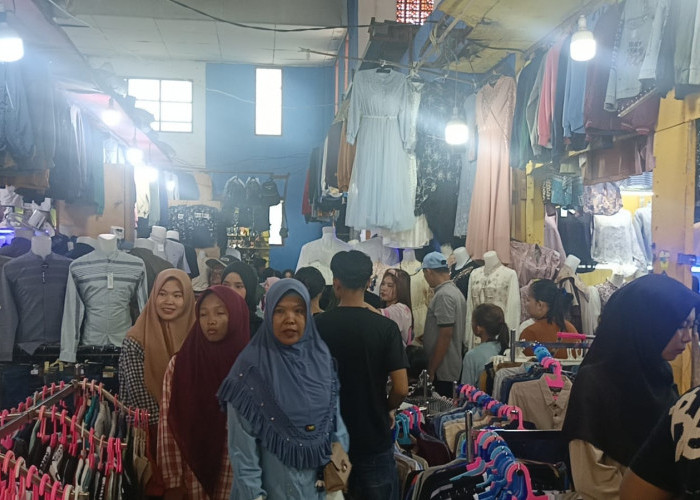 Jelang Lebaran, Shopping Center Kayuagung Mulai Alami Lonjakan Pengunjung