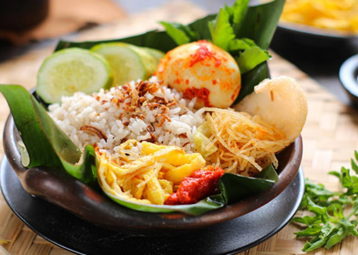 Nasi Uduk Gurih, Hidangan Tradisional yang Terus Dicari Pecinta Kuliner