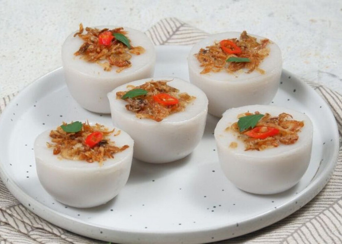 Kue Talam Ebi Gurih Kian Diminati, Cita Rasa Tradisional yang Tetap Relevan di Era Modern
