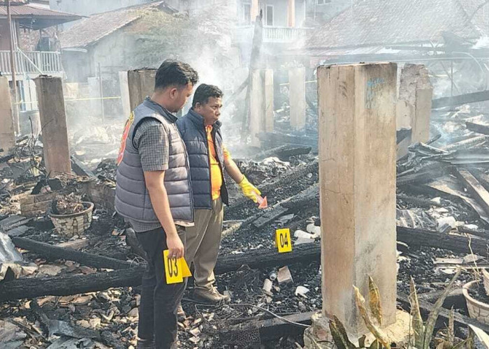 Tujuh Bedeng Ludes Terbakar di Prabumulih, Polisi Selidiki Dugaan Korsleting Listrik