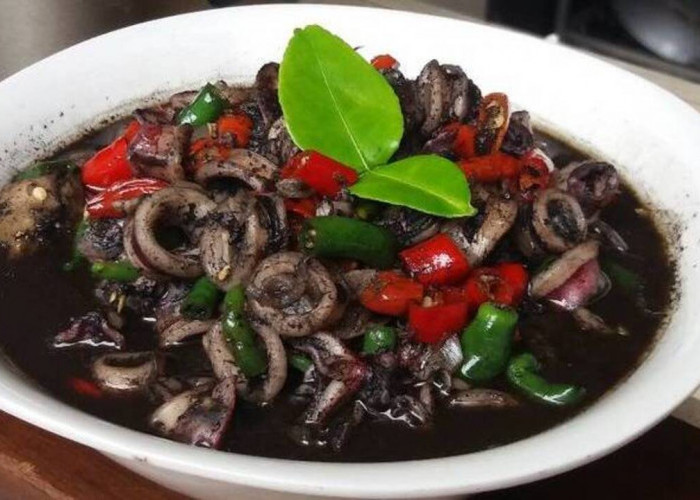 Cumi Hitam, Kuliner Laut yang Kaya Rasa dan Budaya