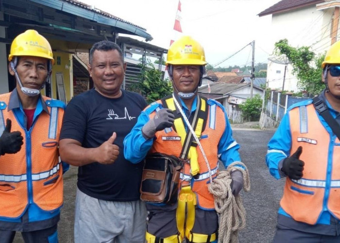 Respon Cepat PLN ULP Baturaja Perbaiki Kabel Kendor di Sekarjaya