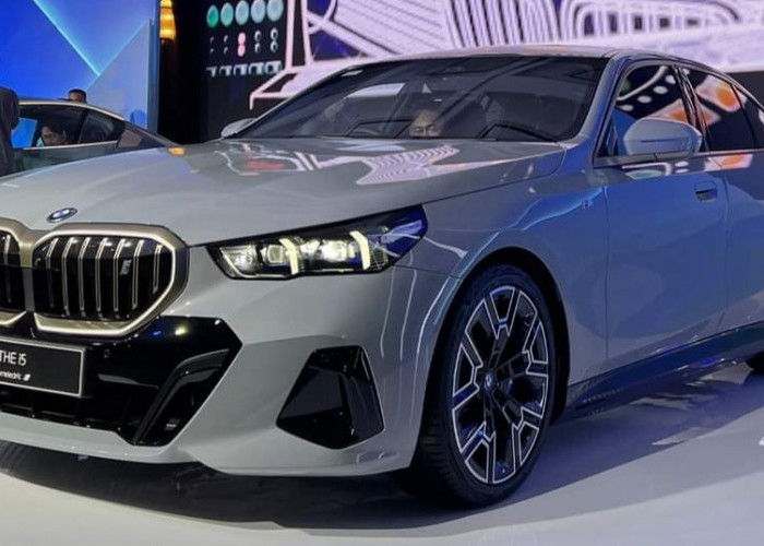 Sambut Kemewahan Elektrik dengan BMW i5: Performa Unggul, Desain Elegan