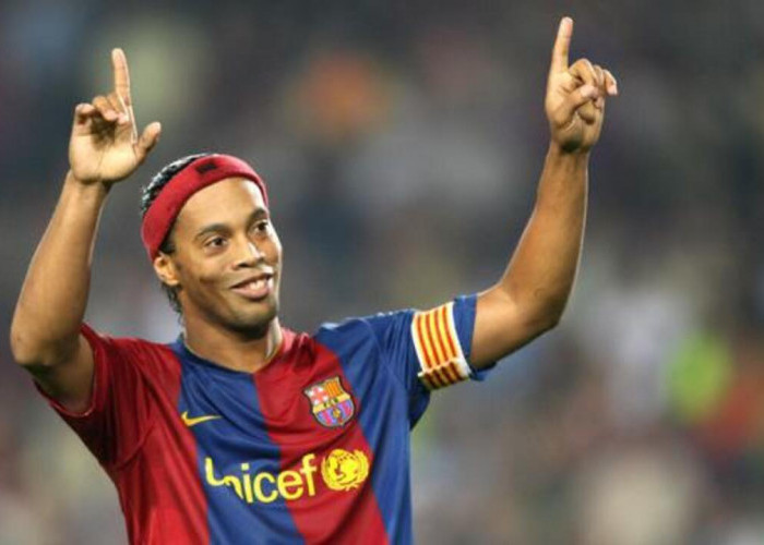 Trending ! Kemunculan Ronaldinho di Iklan Shopee Disambut Meriah Netizen 