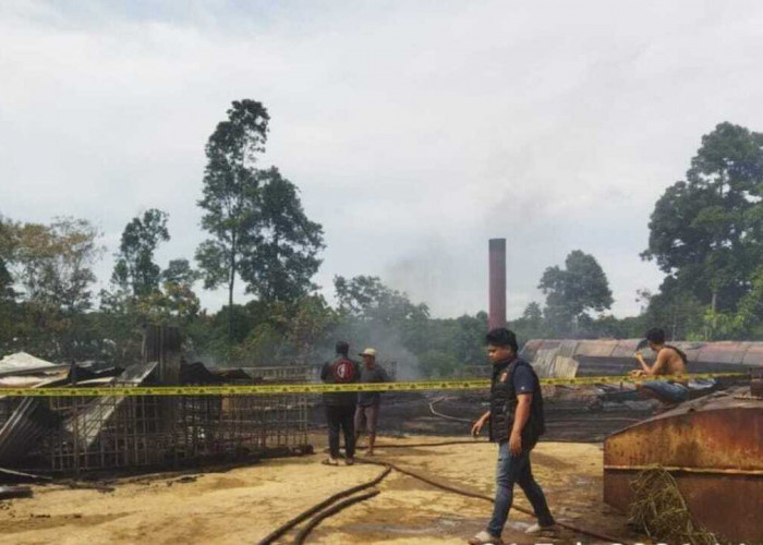 Polres Muba Tetapkan Pemilik Penyulingan Minyak Ilegal yang Terbakar sebagai Tersangka