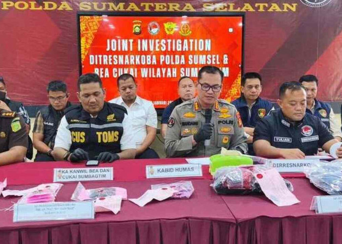 Polda Sumsel Sikat Jaringan Vape “Maut” Palembang–Medan, Ratusa Cartridge dan 2 Kg Sabu Disita!