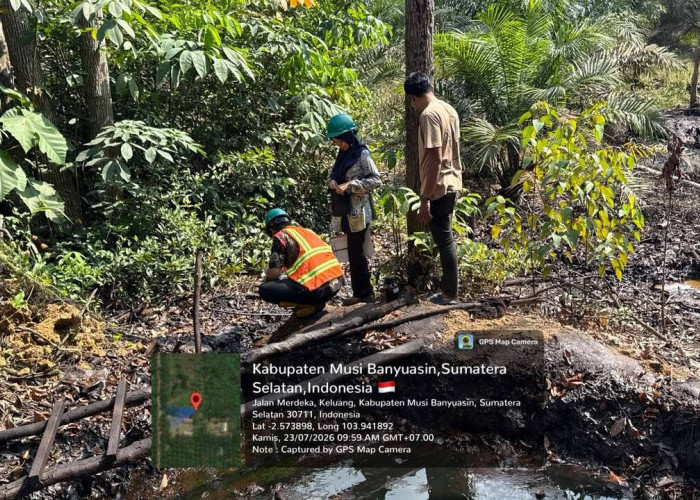 Polisi Bongkar Illegal Refinery di Musi Banyuasin, Puluhan Ribu Liter Minyak Diamankan