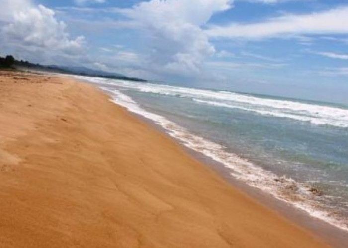 Pantai Pasir Merah di Simeulue: Pesona dan Keunikannya Dengan Tiga Warna Pasir