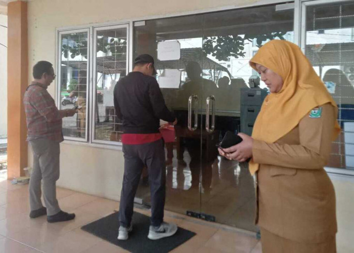 KPK Segel Sejumlah Ruangan Pemkab Muara Enim, Termasuk Ruang Kerja Bupati