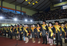Wisuda ke-184 Unsri, 1.394 Lulusan Dikukuhkan, Mayoritas Selesaikan Studi Tepat Waktu**