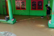 Ratusan Rumah Warga Desa Gunung Meraksa Terendam Banjir