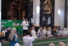 Bupati Panca Curhat Soal Kelurahan Jalan Rusak Didepan Jamaah Pengajian di momen HUT ke-22 Ogan Ilir