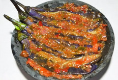 Sambal Pecak Terong Ungu Bakar Kian Digemari, Cita Rasa Tradisional yang Tetap Relevan