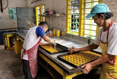 Dari Dapur Sederhana, Perempuan Tangguh Ini Sukses Kembangkan Usaha Kue dan Banjir Pesanan Berkat Dukungan BRI