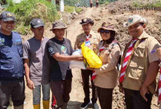 Relawan Pramuka OKI Turun ke Agam, Bantu 250 Keluarga Terdampak Banjir dan Longsor