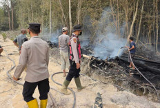 Lahan Terbakar di Desa Tanah Abang, Ini yang dilakukan Polsek Batang Hari Leko