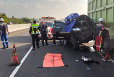 Pajero Tabrak Dump Truck di Tol Palembang–Prabumulih, Tiga Penumpang Meninggal Dunia