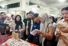 Sidak Pasar Jelang Idul Adha, Pemkot Prabumulih Warning Pedagang Jangan Timbun Bahan Pokok