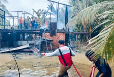 Korsleting Listrik, Rumah Warga Kuripan Ludes Terbakar