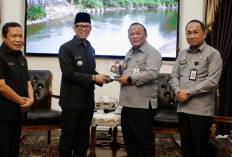 Audiensi dengan Bupati OKU, Kemenkum Sumsel Perkuat Sinergi Pembentukan dan Harmonisasi Produk Hukum Daerah