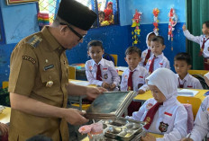 Dinkes OKU Beri Pelatihan Penjamah Makanan Bagi SPPG