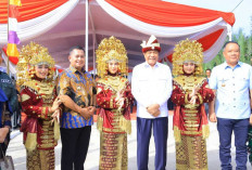 Cik Ujang Dampingi Menko Polkam Tinjau Kampung Nelayan Merah Putih Sungsang.