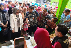 Diserbu Warga Tegal Rejo, Pasar Murah Kolaborasi Pemkab dan TP PKK Muara Enim Laris Manis
