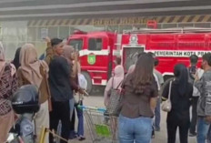 Terdengar Suara Ledakan, Asap Tebal Selimuti Citimall Prabumulih, Pengunjung Panik Berhamburan Keluar