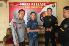 Warga Pemulutan Ilir Serahkan Senpi Rakitan dan Tujuh Amunisi