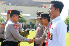Kinerja Cemerlang, 13 Personel Humas dan Satreskrim Polres Prabumulih Raih Penghargaan dari Kapolda Sumsel