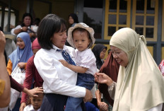 Kilang Plaju Salurkan Paket PMT untuk Dukung Tumbuh Kembang Anak di Sungai Rebo