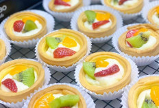 Kue Sus Buah Semakin Digemari, Perpaduan Rasa Segar dan Tekstur Lembut Menarik Minat Berbagai Kalangan