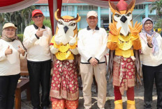 Papermob Spektakuler PKKMB 2026, Ribuan Mahasiswa UNSRI Tampilkan 36 Formasi Penuh Makna