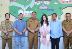 Sekda Palembang Aprizal Hasyim Dukung Penuh Gladys di Ajang Indonesia Idol