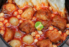 Bakso Aci Kuah Merah, Kuliner Pedas yang Kian Digemari Anak Muda