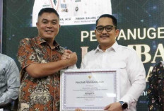Bantu Warga Urusan Sengketa Waris, Camat Kemuning Amiruddin Sandy Raih Juara Lomba Inovasi