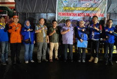 Truk Bantuan dari Palembang Tiba di Lokasi Bencana Sumatera, Ratu Dewa Pastikan Distribusi Tepat Sasaran