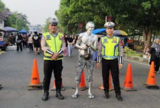 CFD Baturaja Dikawal, Pengendara Tanpa Helm Ditegur
