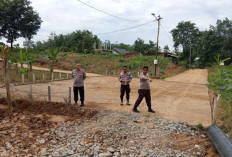 Bangun Saluran Air di Lahan Jagung