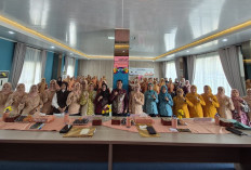 Dorong Kemandirian Perempuan Lewat Florist dan Hidroponik