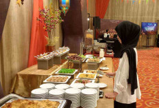 Oriental Moonlight Ramadan Perpaduan Tolerasi yang Hangat Saat Berbuka Puasa di Fave+ Hotel Palembang