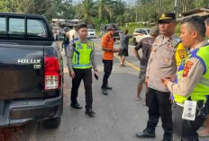 Hilux Seruduk Supra di Desa Gunung Meraksa, Tiga Penumpang Terluka