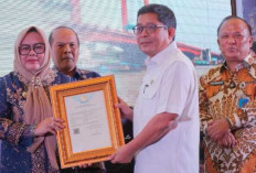 Muara Enim Terima Sertifikat HKI Kebile-bile, Mutik Tihau dan Batik Petule