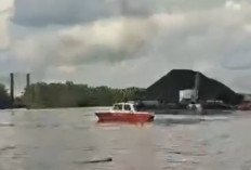 Tongkang Batu Bara Kembali Hantam Struktur Jembatan Lalan
