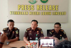 Kejari Lubuklinggau Klarifikasi Isu OTT Pejabat Disdikbud, Ungkap Temuan Puluhan Amplop